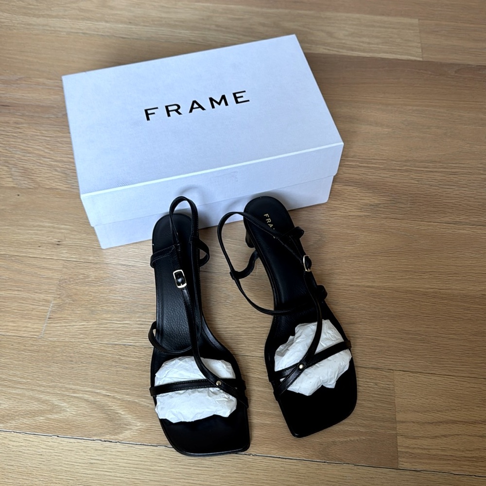 New in box FRAME strappy sandals. EU 40, US 9